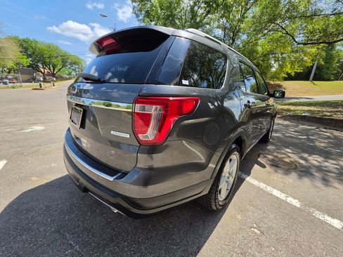 Used 2018 Ford Explorer XLT w/ Equipment Group 202A image 42
