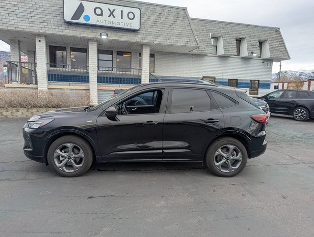 Used 2023 Ford Escape ST-Line AWD/4WD image 8