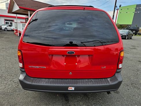 Used 2001 Ford Windstar LX image 4