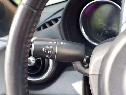 Used 2018 MAZDA MX-5 Miata Grand Touring RWD image 23