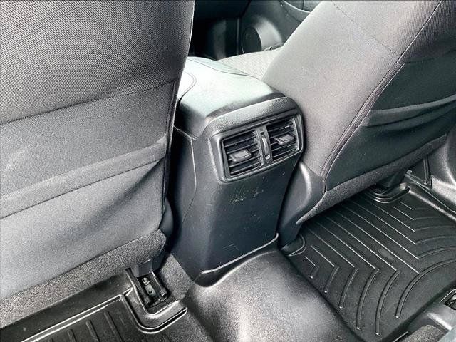 Used 2019 Nissan Rogue SV w/ Sun & Sound Touring Package AWD/4WD image 26