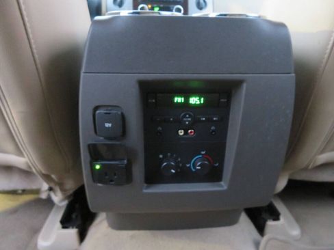 Used 2014 Ford Expedition EL XLT w/ Equipment Group 202A AWD/4WD image 19