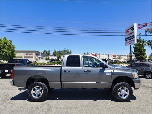 Used 2008 Dodge Ram 2500 Truck SLT w/ Popular Equipment Group AWD/4WD image 4