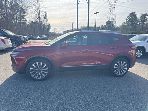 Used 2024 Chevrolet Blazer Premier w/ Enhanced Convenience Package image 6