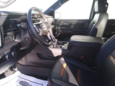 Used 2023 GMC Sierra 1500 AT4 w/ AT4 Preferred Package image 13