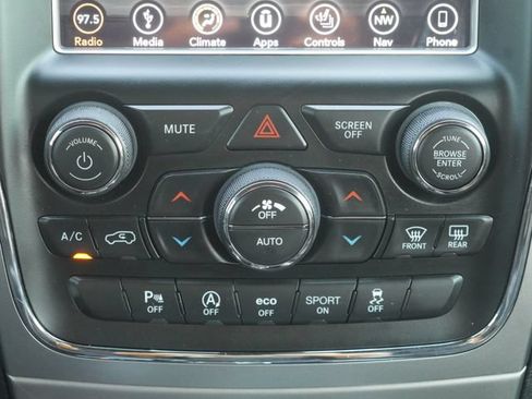 Used 2018 Jeep Grand Cherokee Overland AWD/4WD image 21