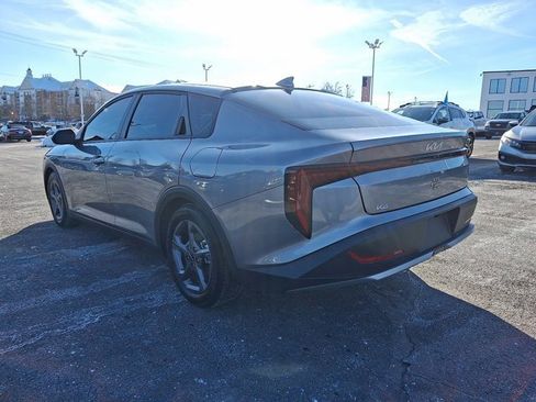 Used 2025 Kia K4 LXS image 4