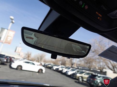 Used 2023 Chevrolet Traverse LT w/ Midnight/Sport Edition image 33