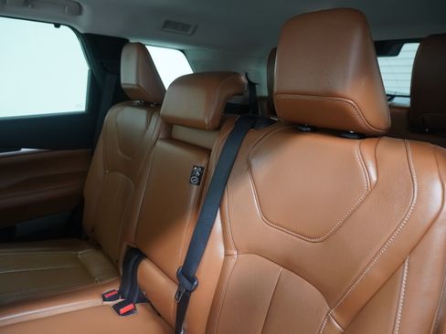 Used 2023 INFINITI QX60 Sensory w/ Vision Package AWD/4WD image 13