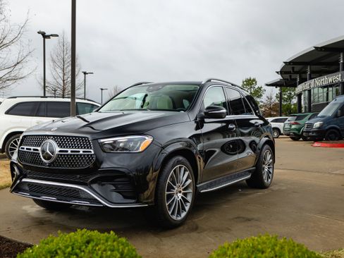 New 2026 Mercedes-Benz GLE 450 4MATIC image 4