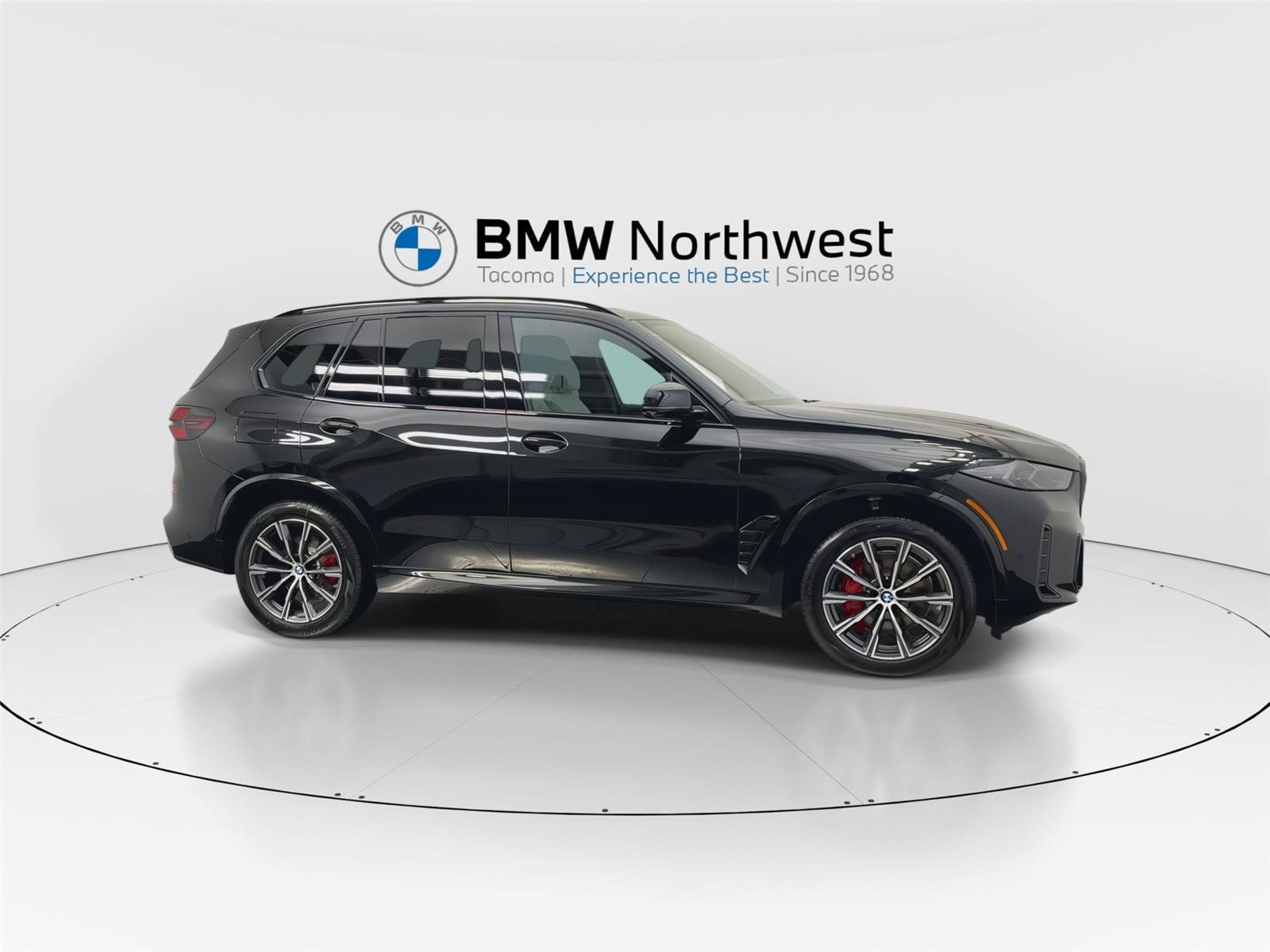 Used 2026 BMW X5 xDrive40i w/ M Sport Package AWD/4WD image 5