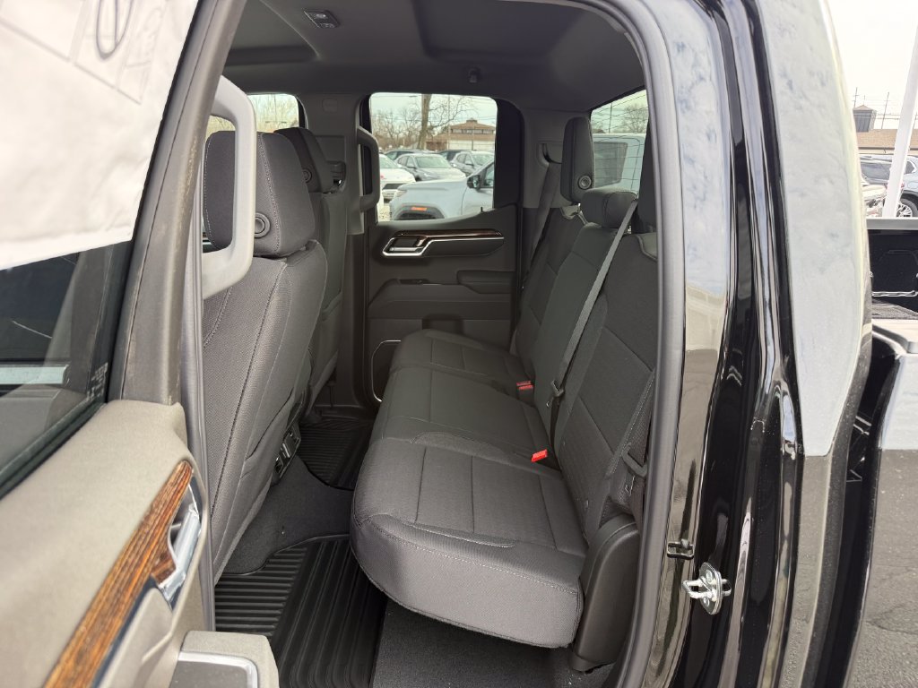 New 2026 GMC Sierra 1500 SLE AWD/4WD image 17