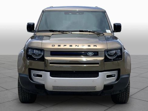 Certified 2024 Land Rover Defender 110 S AWD/4WD image 4