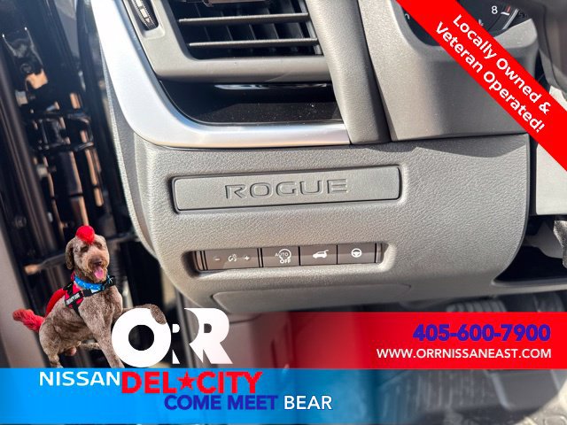 New 2026 Nissan Rogue SV AWD/4WD image 17