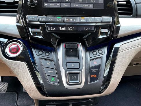 Used 2019 Honda Odyssey Elite image 25