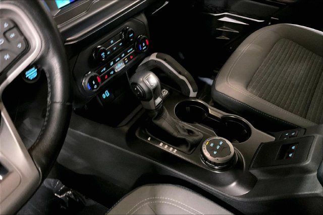 Used 2022 Ford Bronco Outer Banks AWD/4WD image 15