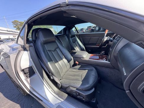 Used 2007 Cadillac XLR RWD image 8