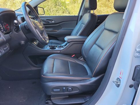 Used 2022 GMC Acadia AT4 w/ Technology Package image 14