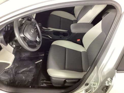 Used 2025 Toyota Corolla LE FWD image 26