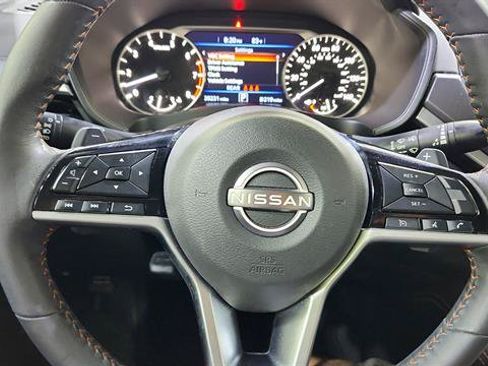Certified 2023 Nissan Altima 2.5 SR FWD image 14