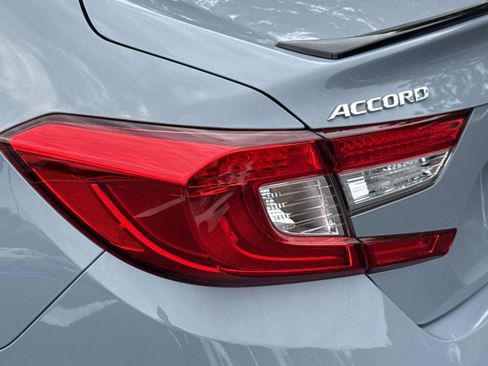 Used 2022 Honda Accord Sport image 22