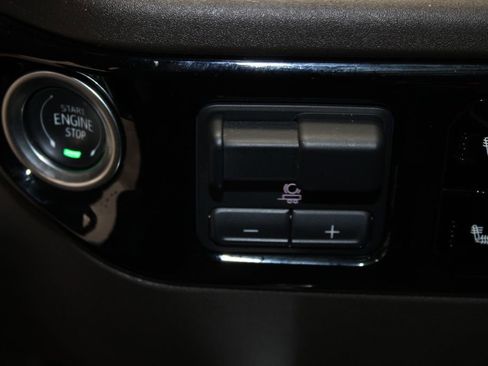 Used 2024 Chevrolet Silverado 1500 RST w/ Protection Package image 41