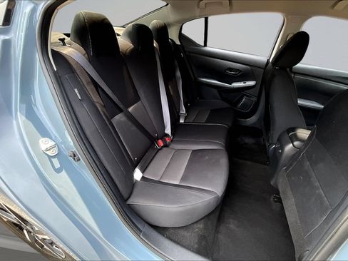 Used 2024 Nissan Sentra SV FWD image 25