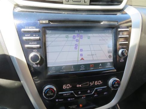 Used 2018 Nissan Murano SL w/ Moonroof Package image 27