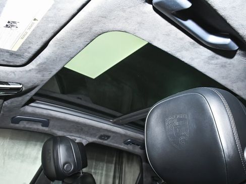 Used 2023 Porsche Cayenne GTS image 55