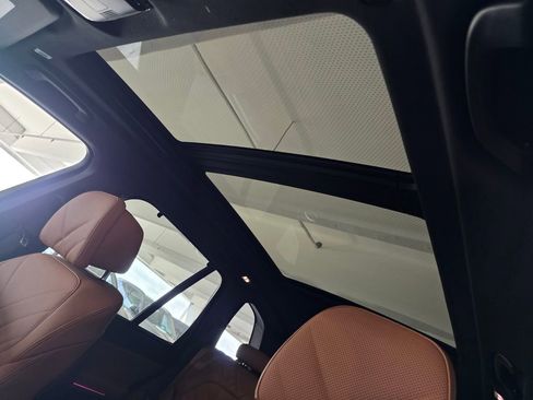 New 2026 BMW X5 M60i image 10