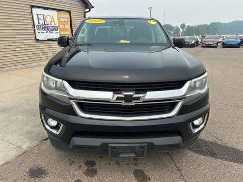 Used 2017 Chevrolet Colorado LT w/ LT Convenience Package AWD/4WD image 2
