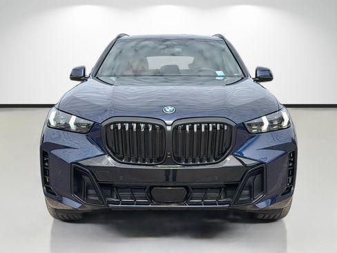 New 2026 BMW X5 xDrive50e image 8