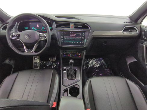 Used 2022 Volkswagen Tiguan SE R-Line FWD image 20