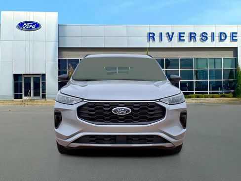 Used 2024 Ford Escape ST-Line w/ Tech Pack #1 FWD image 2