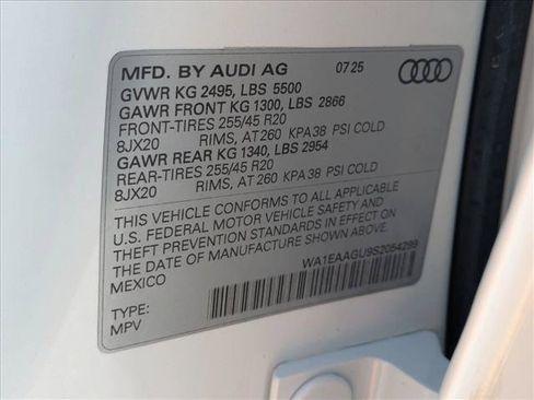 Used 2025 Audi Q5 Premium Plus AWD/4WD image 27