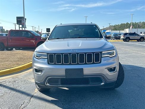 Used 2017 Jeep Grand Cherokee Limited w/ Luxury Group II image 5
