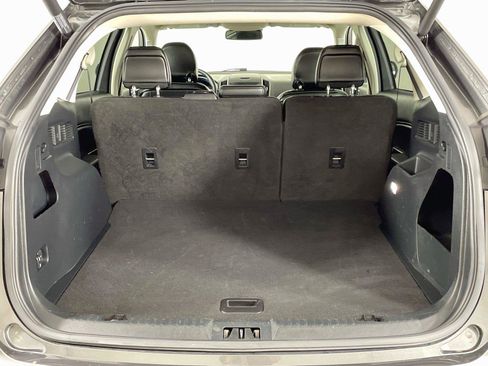 Used 2019 Ford Edge SEL w/ Equipment Group 201A FWD image 25