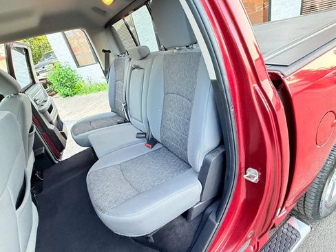 Used 2015 RAM 1500 Lone Star RWD image 19