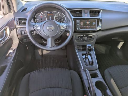 Used 2019 Nissan Sentra SV image 17