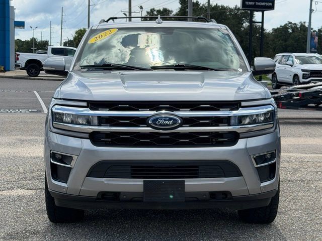 Used 2022 Ford Expedition Max Limited AWD/4WD image 2