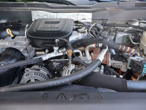 Used 2016 Chevrolet Silverado 2500 LT w/ LT Plus Package AWD/4WD image 38