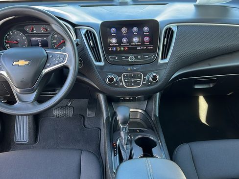Certified 2024 Chevrolet Malibu LT image 13