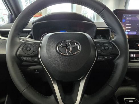 Used 2024 Toyota Corolla SE image 27
