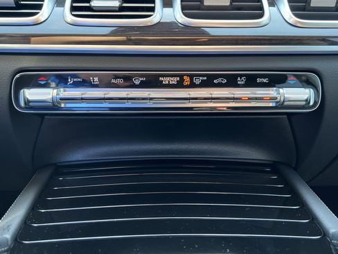 Used 2026 Mercedes-Benz GLE 350 4MATIC image 29