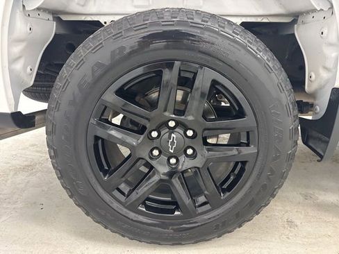 Used 2023 Chevrolet Silverado 1500 Custom w/ LPO, Dark Essentials Package image 32