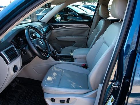 Used 2019 Volkswagen Atlas SE w/ Towing Package image 10