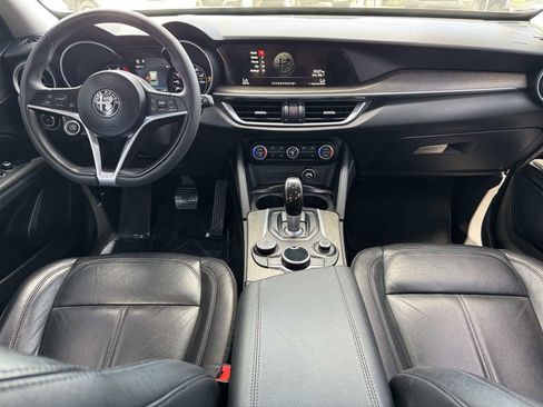 Used 2018 Alfa Romeo Stelvio Ti AWD/4WD image 24
