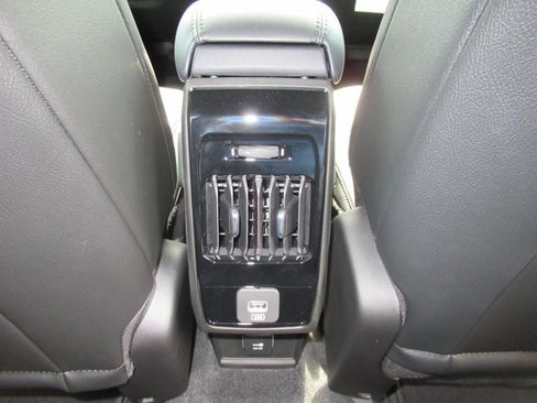 New 2026 Jeep Compass Limited AWD/4WD image 31