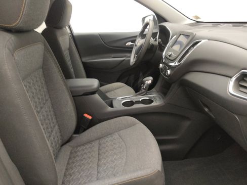 Used 2023 Chevrolet Equinox LT w/ LPO, Floor Liner Package image 21
