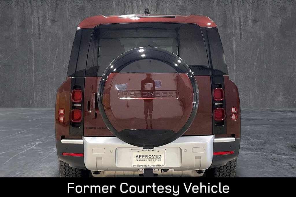 Used 2025 Land Rover Defender 130 S AWD/4WD image 6